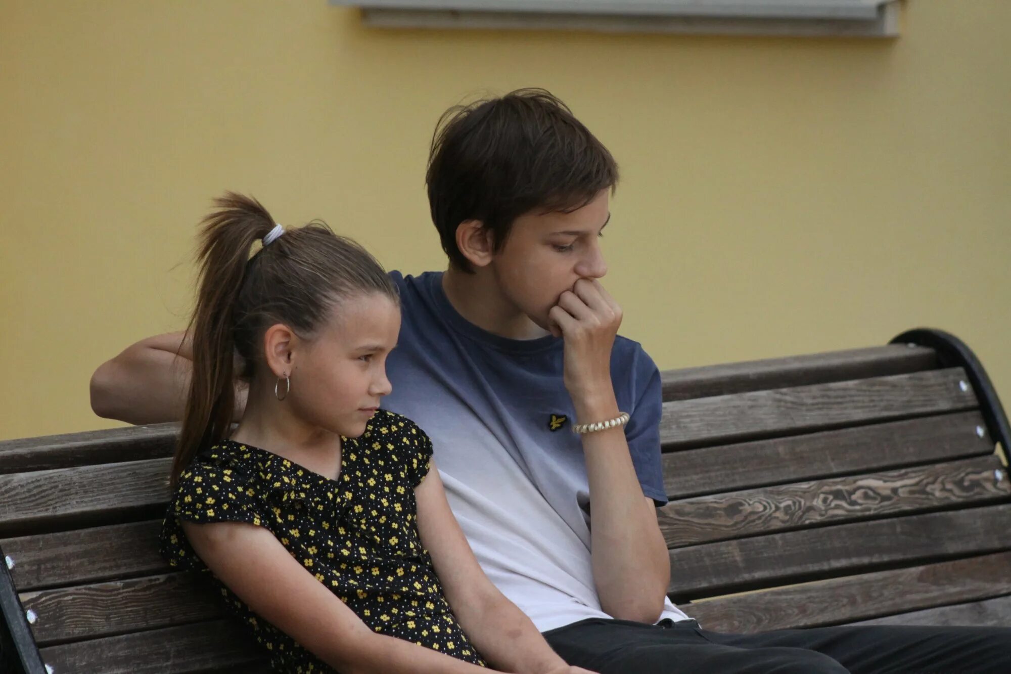 Взять под опеку ребенка из донбасса. База данных детей сирот 2009 алеся коноваленко. База данных детей сирот 2022. Дети-сироты из донбасса база 2022. Сироты днр.