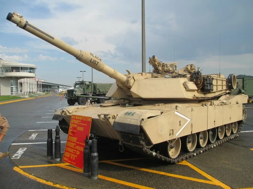 Акции производителя абрамс. M1a1 Abrams. Танк Абрамс м1а3. Абрамс m1 CATTB. Танк m1 «Абрамс».