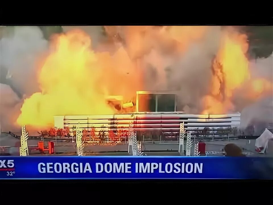 Взрыв на стадионе. Взрыв на стадионе Шахтер. Взрыв на стадионе на Украине.