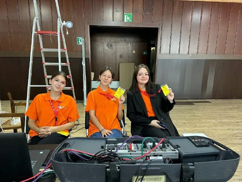 Сочи в сентябре. Новосибирский техникум косыгина. Сочи в сентябре. Неделя горняка 2022 миссис. Сочи в конце сентября.