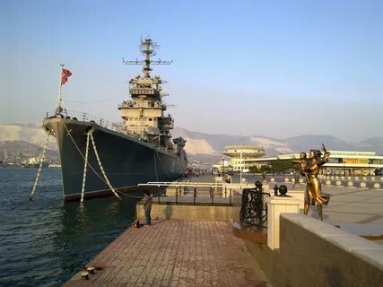 Корабли в порту новороссийска