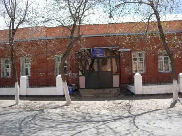 В Оренбурге главный корпус областной больницы № 2 вернулся в "чистую зону" Южный