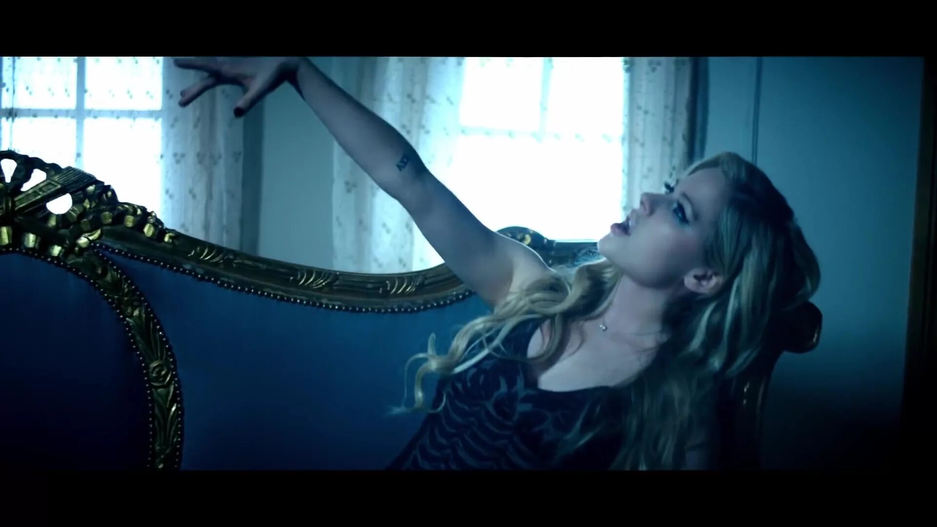 Avril lavigne let me go. Аврил лавин 1998. nickelback avril lavigne let me. avril lavigne - let me go ft. chad kroeger.