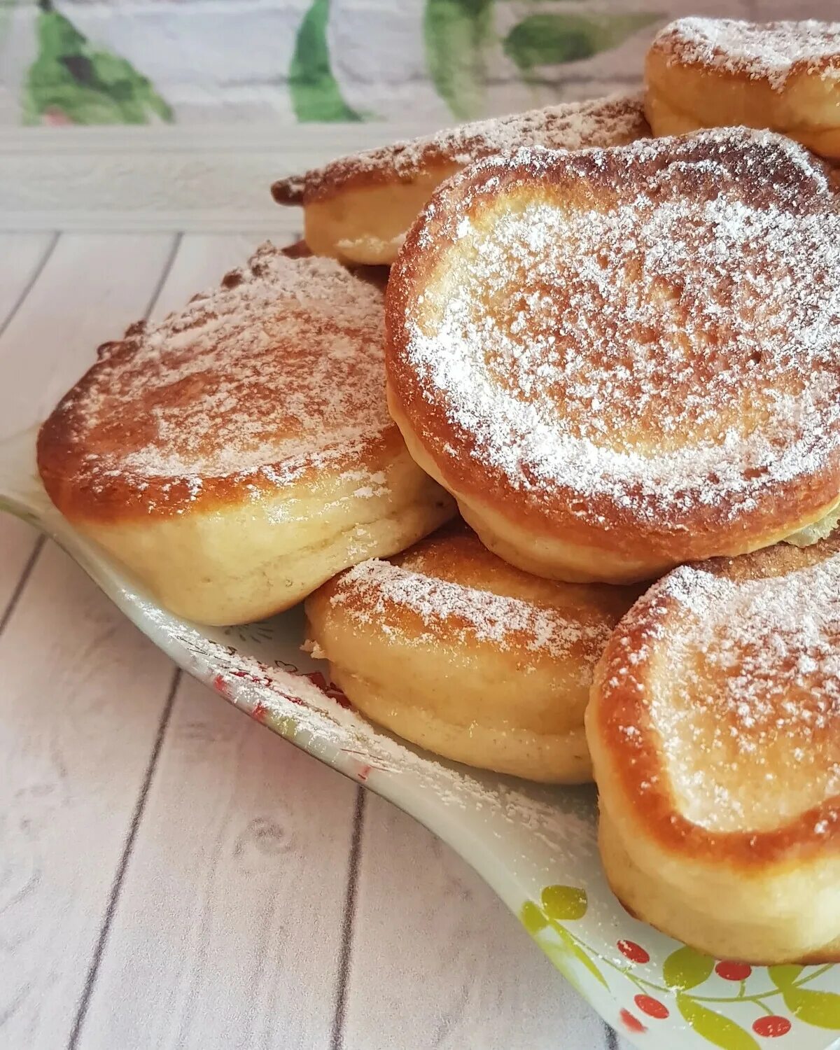 Как делать пышные оладьи. Пышные оладьи. вкусные пышные оладьи. оладьи на кефире. оладьи на кефире пышные.