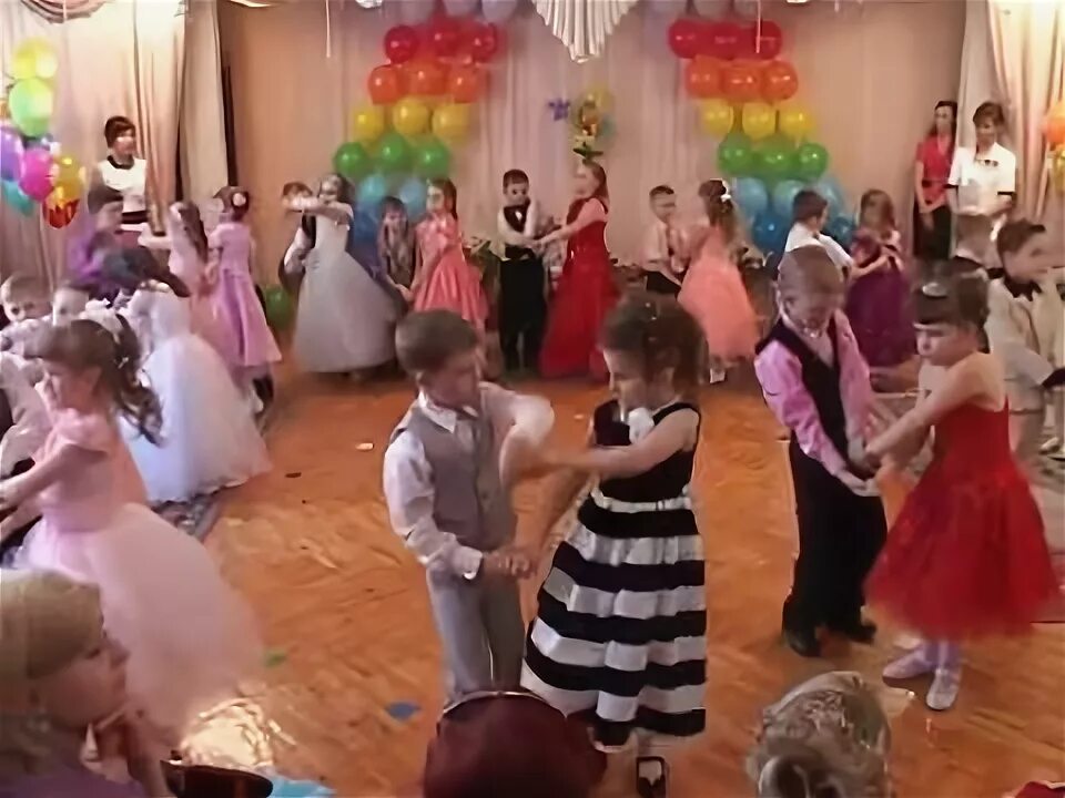Вальс танец видео выпускной в детском саду. Прощальный вальс в детском саду.