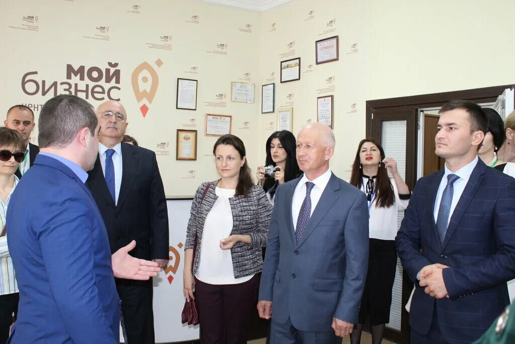 руководитель цур крыма. региональный оператор кбр. награждение в кбр. пресс служба главы кбр. президент коков кабардино-балкарской республики.