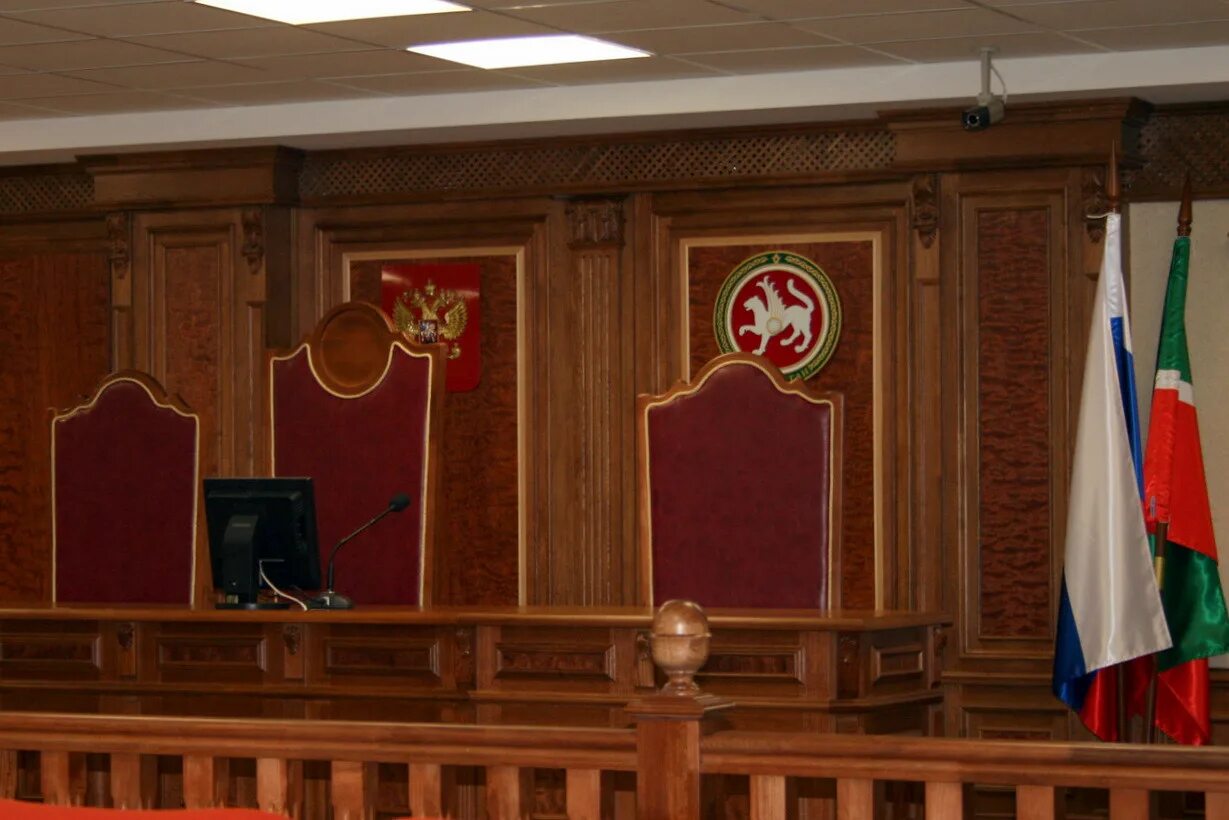 заседание суда. судебные дела республики татарстан. судья верховного суда рт фатхутдинов. сафаева наиля самара. ахмерова чистополь.