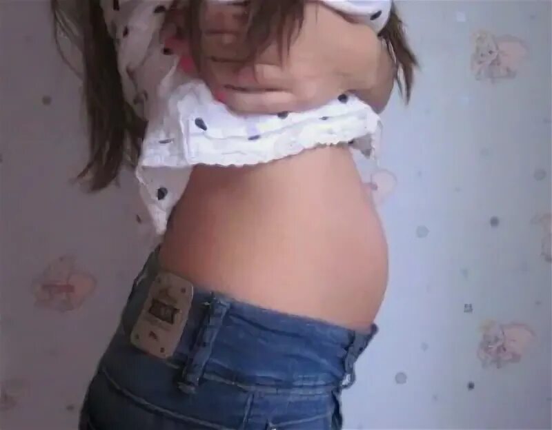 22 неделя как выглядит живот. Животик на 22 неделе беременности. Животик на 22 неделе беременности. 21-22 неделя беременности живот. Живот на 22 неделе беременности фото.