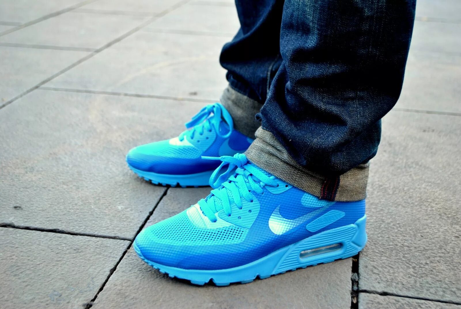 Найк АИР 90. Найк аирмаксы 90. Nike Air Max 90 Hyperfuse. Найк АИР Макс голубые. Кроссовки найк екатеринбург