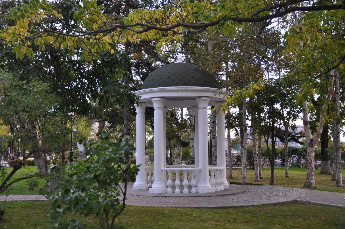 Ротонда казань. Ротонда в парке павлика морозова екатеринбург. Ротонда какая. Сад павлика морозова екатеринбург ротонда. Ротонда 1818.
