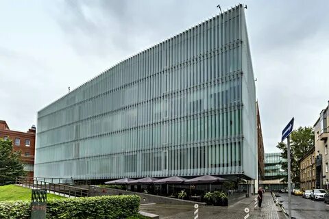 Sale building