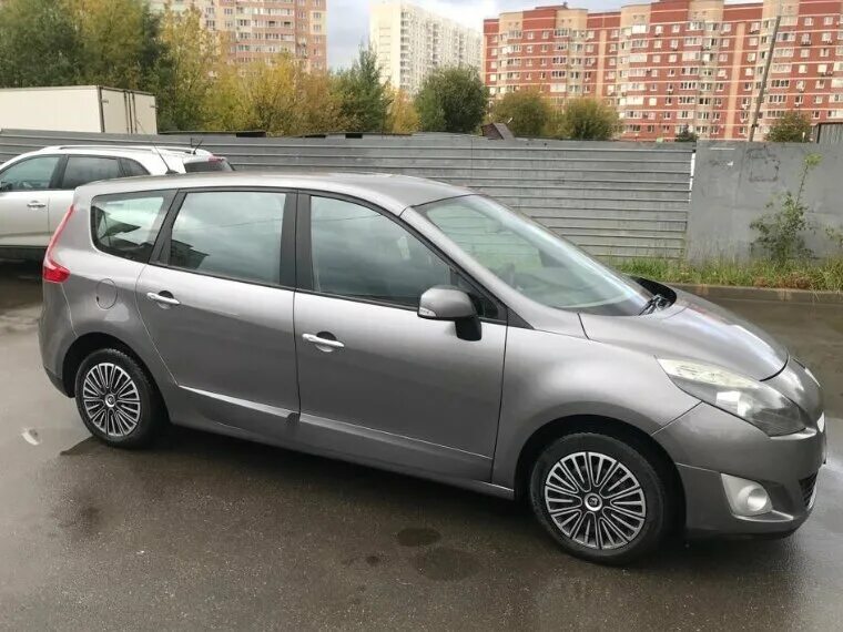 Рено Гранд Сценик 2010. Рено Сценик 2010 1.5 дизель. Renault Scenic III, 2010. Renault Grand Scenic серый.