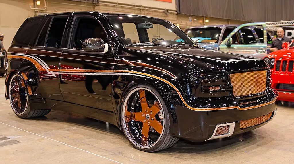 Dub это бывший. Cadillac escalade stance. escalade stance. dub авто. стиль dub.
