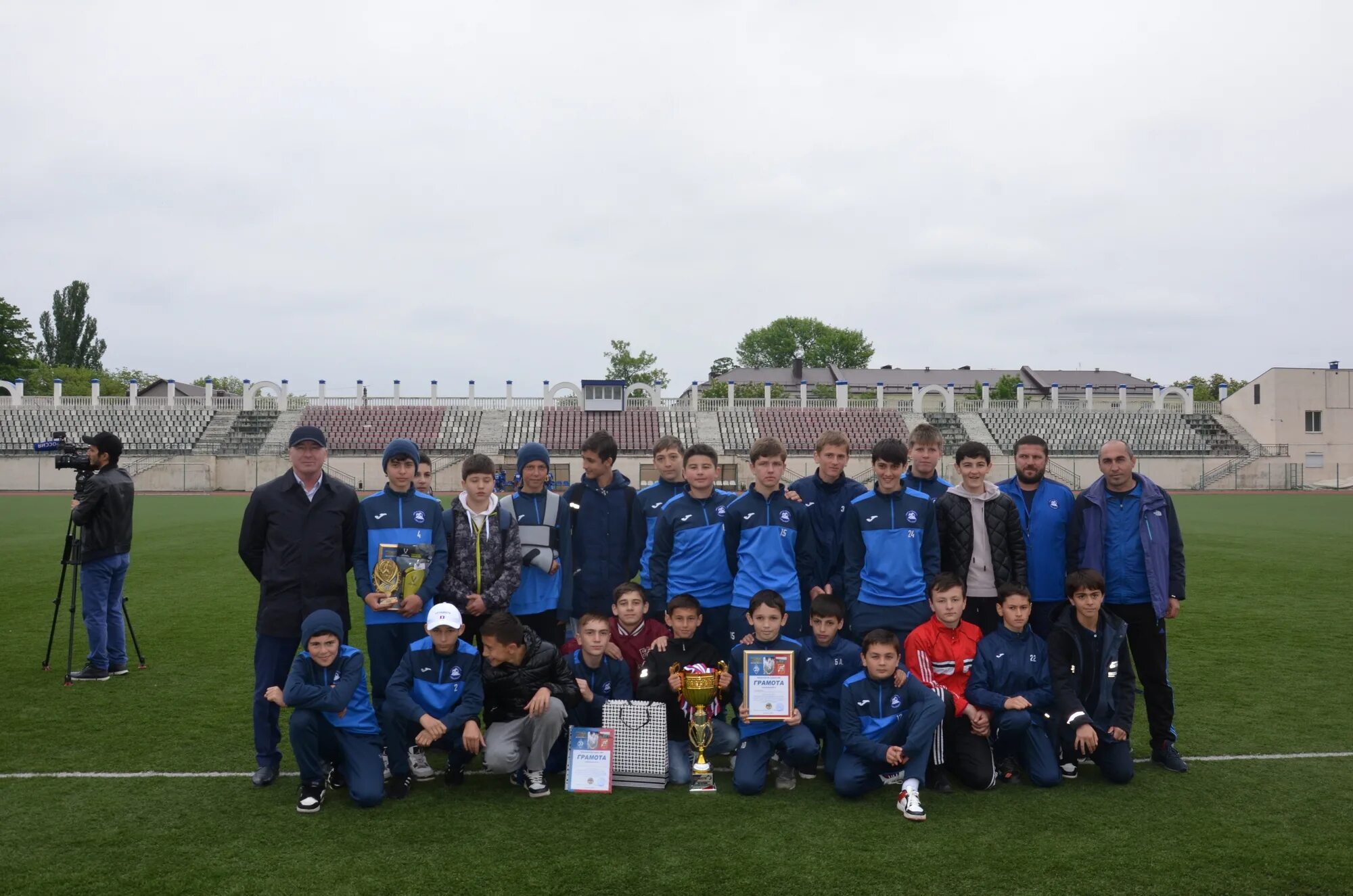 Турнир по футболу 2024. Турнир по футболу 2024. Uefa euro 2024. Чемпионат европы по футболу 2024 логотип. Уефа евро 2024.