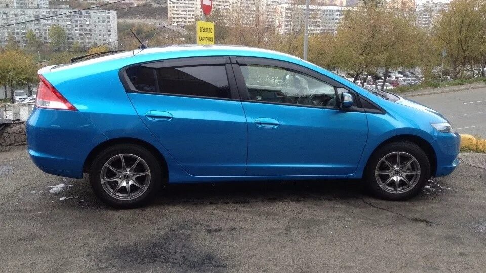 Хонда инсайт диски. Honda Insight r16. Honda Insight 1.3 g. Honda Insight 2 диски. Хонда Инсайт на 16 дисках.