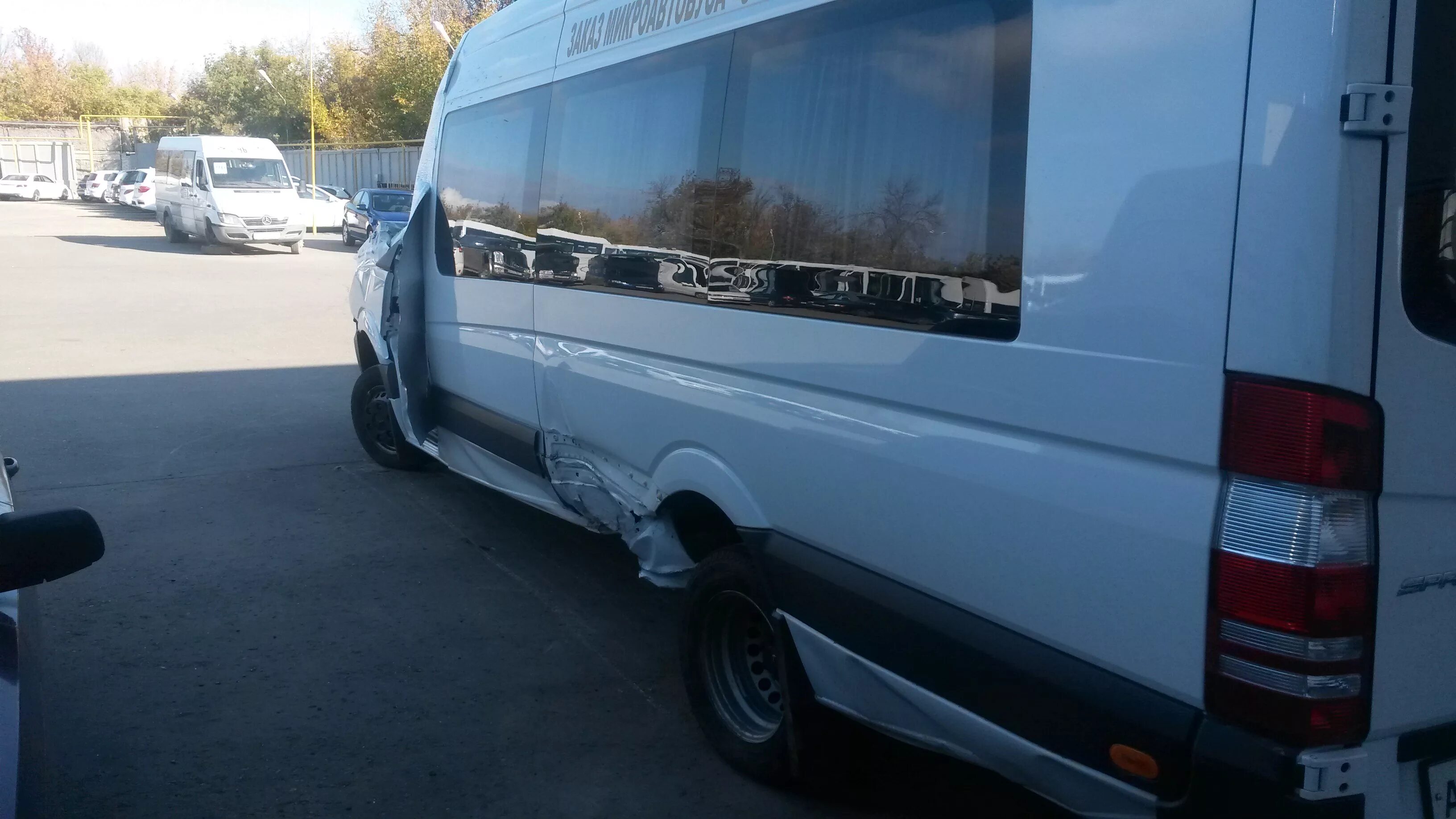 Mercedes-Benz Спринтер Дельфин 515. VIN Mercedes Sprinter 906 микроавтобус. Авария Мерседес Спринтер 906. Подвесной мерседес спринтер