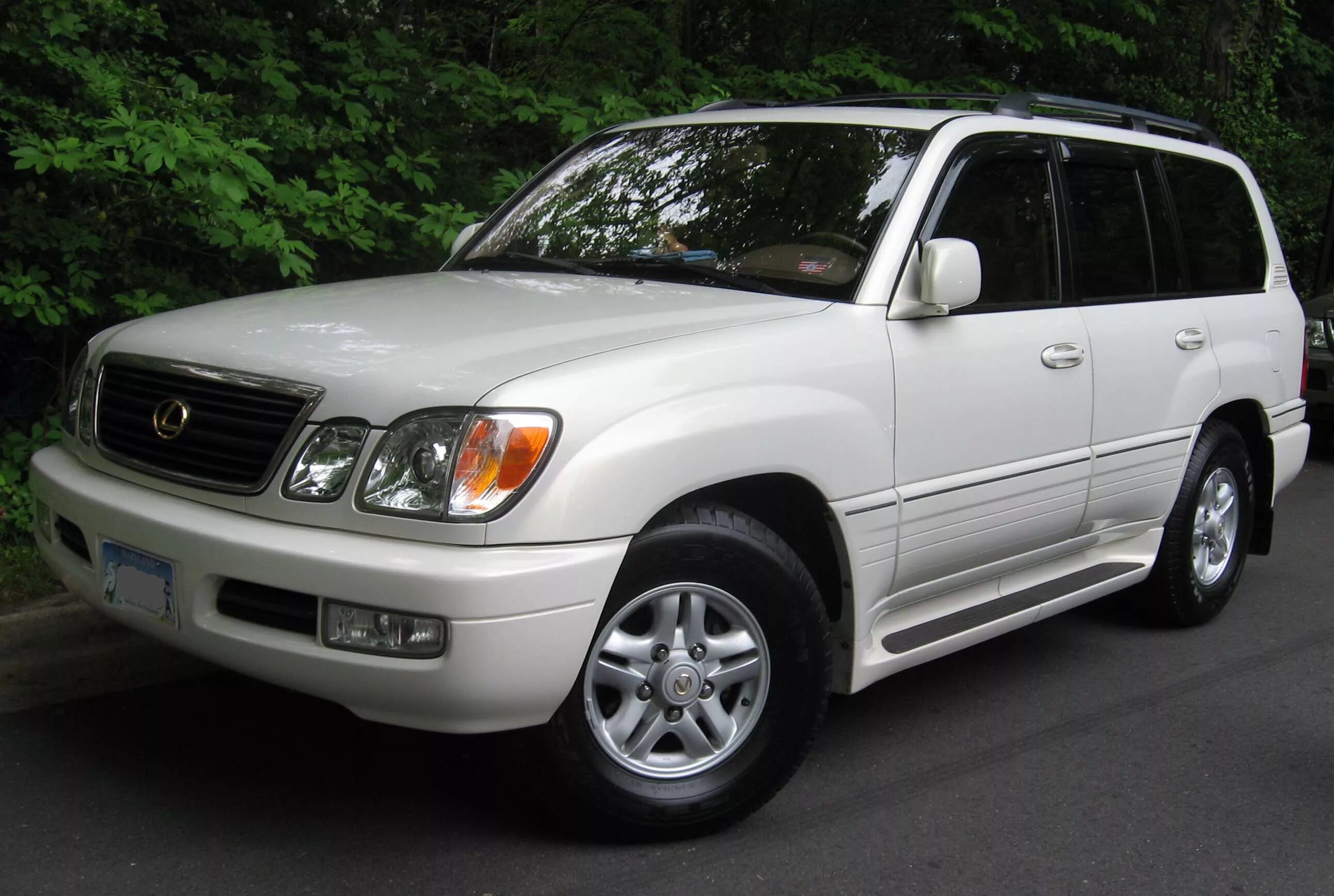 Lexus lx470 2001-2007. Лексус ЛХ 470. Lexus ЛХ 470. Лексус v8 lx470.