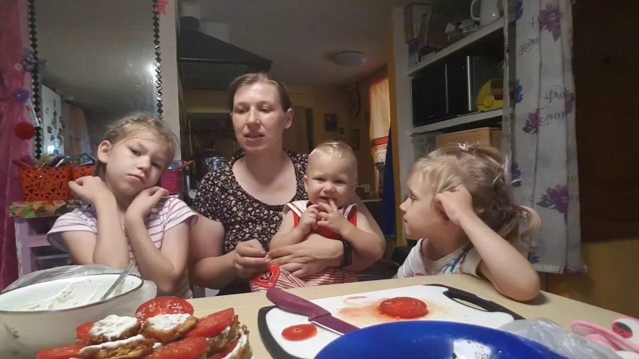 Последние видео семьи колесниковых. Последние видео семьи колесниковых
