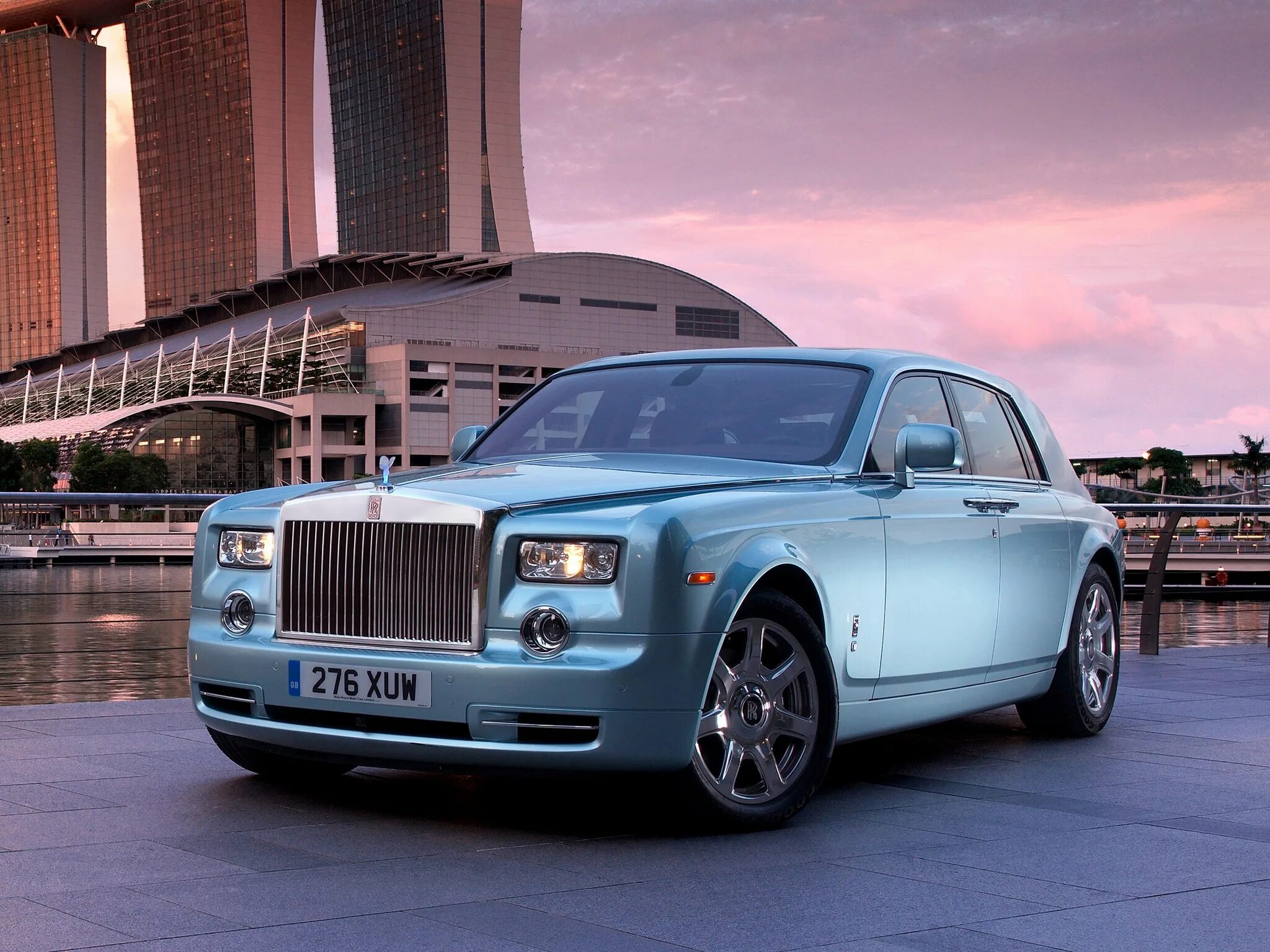 Автомобиль роллс ройс. Rolls Royce. Машина Роллс Ройс. Rolls Royce Phantom. Rolls-Royce 102ex.