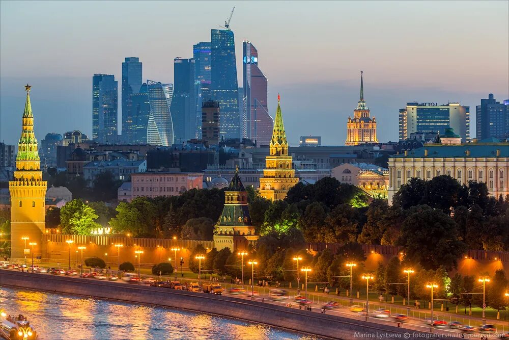 Сутки москва. Экскурсия огни вечерней Москвы. Фотографию столица Москва. Москва летом. Москва вечером.