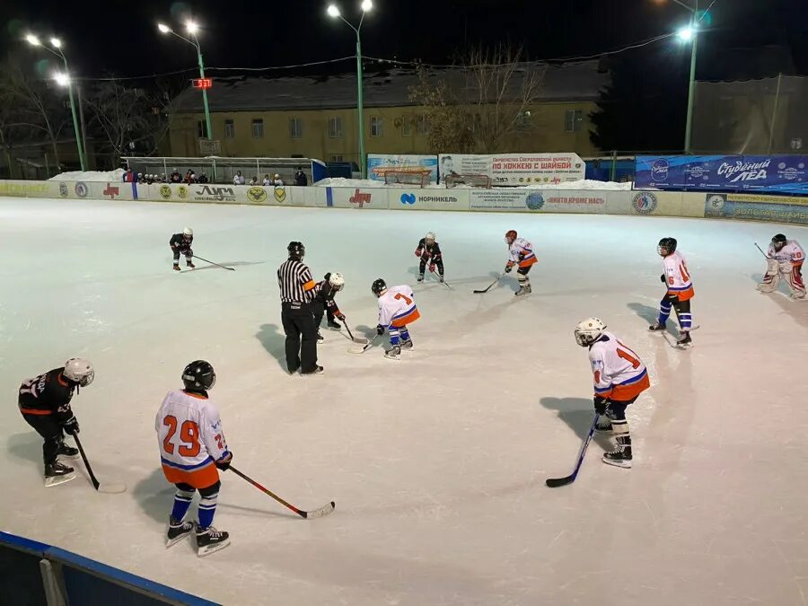 хк беломорец. золотая шайба казань турнир. золотая шайба 2022 челябинск. турнир золотая шайба. хоккей дети.