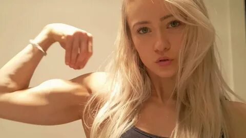 Webcams muscle girl