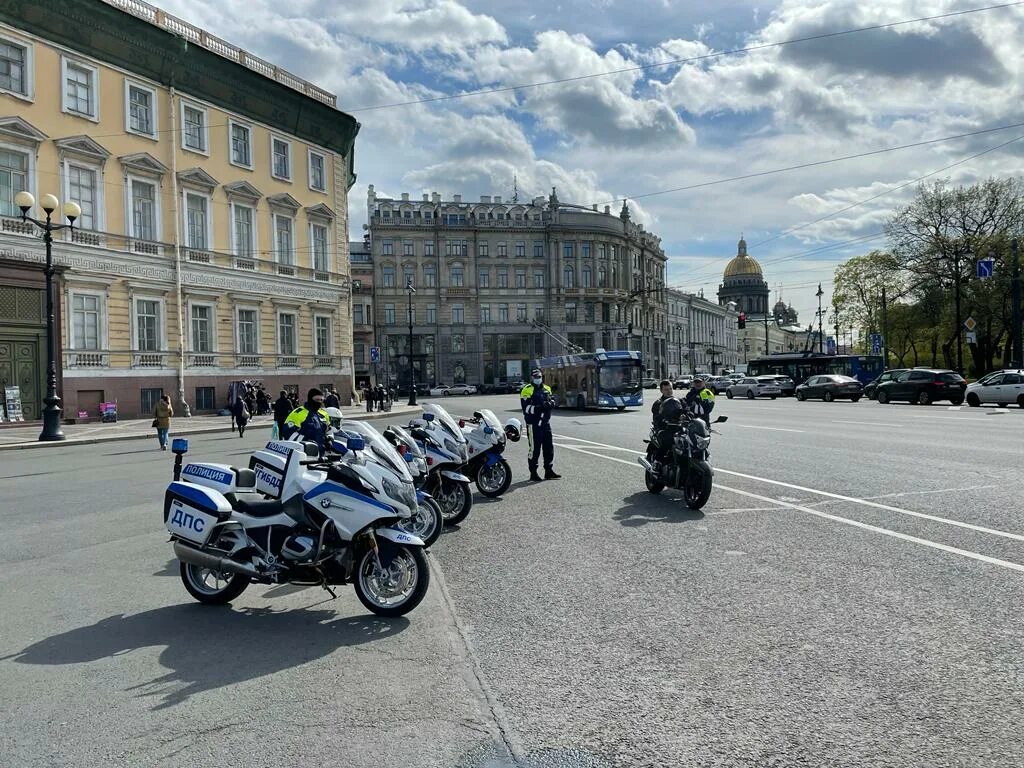 мотоциклы полиции россии. мотополе санкт-петербург кудрово. Mega moto мотосалон. автополе мото кудрово. лен мото спб.