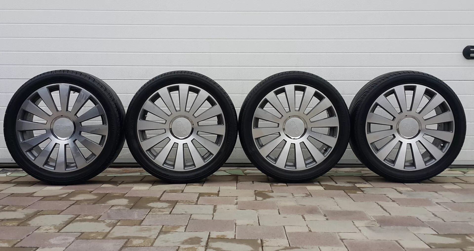 Диски Ауди а8 r16. Диски Audi a8 d4 r18. Диски Audi a8 r16. Диски Audi a8 r17. D 12 2 8d 3 2d