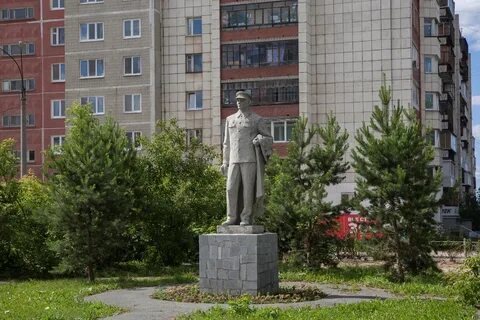 Улица памятник