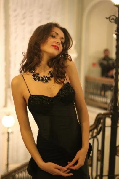 Анна золотова голос. Дизайнер анна золотова. Дарья золотова певица. Анна золотова фото. Анна золотова.