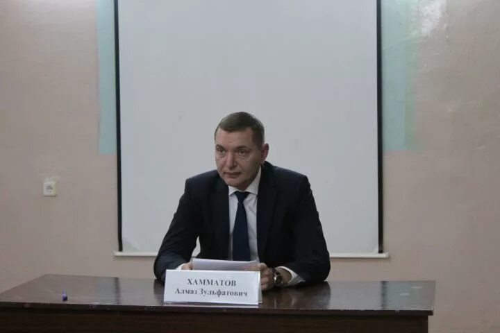 Глава менделеевск района рт. Исполнительный комитет буинского района. Руководители исполнительных комитетов рт. Зам главы зеленодольского района. Исполком зеленодольск.