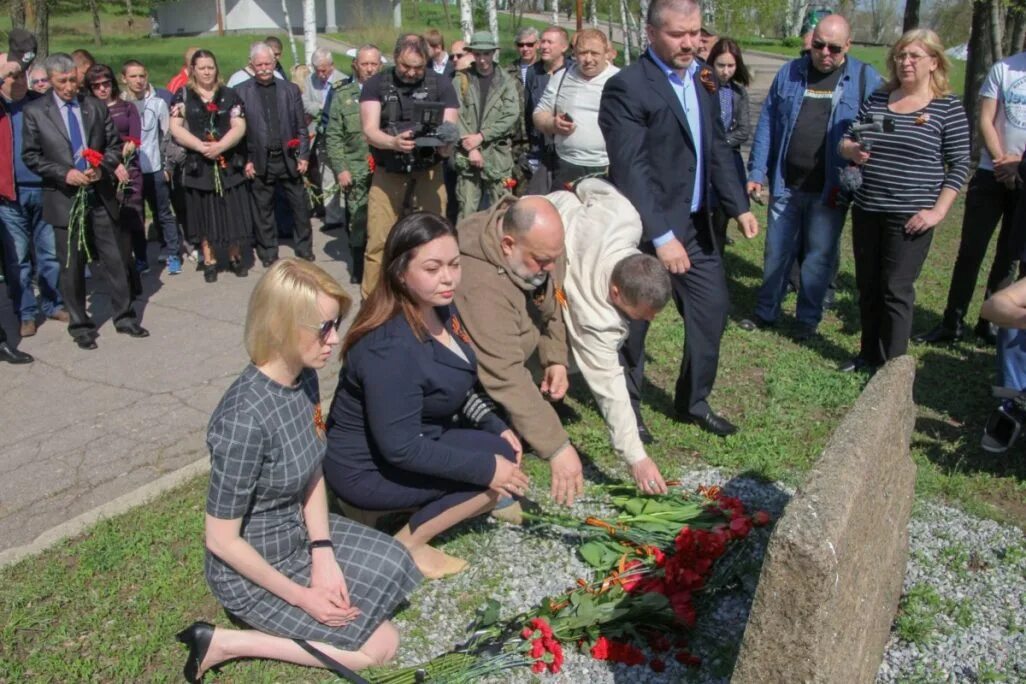 Где сейчас 2 мая. Дом профсоюзов в Одессе 2 мая 2014. Одесса 2 мая дом профсоюзов. 2 Мая 2014 Одесская Хатынь в доме профсоюзов.