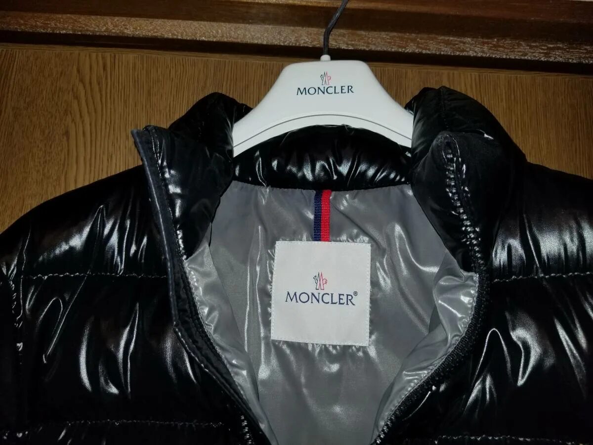 Костюм монклер мужской. Пуховик монклер суприм. спортивный костюм moncler мужской. спортивный костюм moncler мужской оригинал.