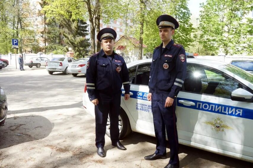 Полицейский ДПС. ДПС Брянск. Инспектор ДПС. Гаишник в Брянске.