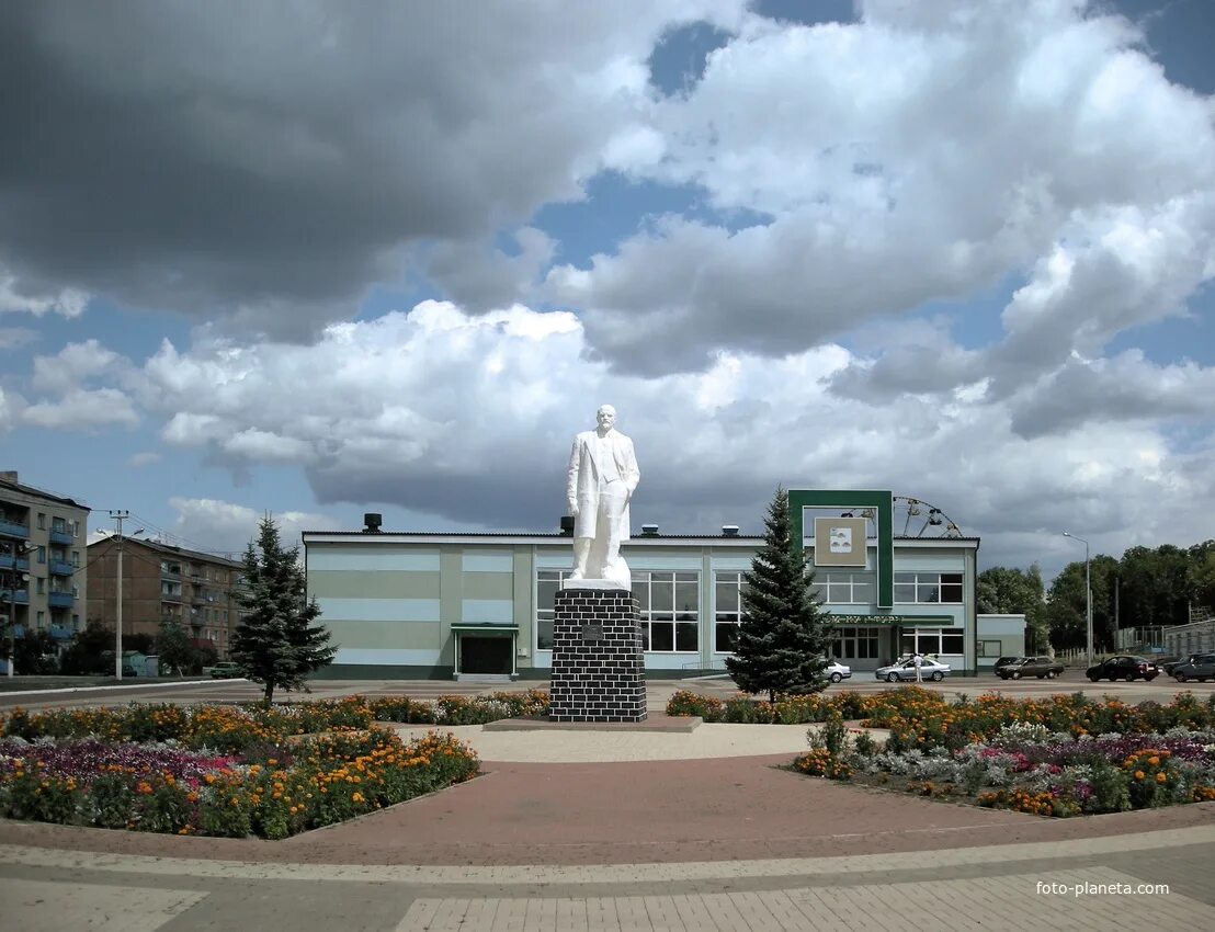 Поселок вейделевка белгородской. Вейделевка белгородская область. белгородская область поселок вейделевка. центр николаевка вейделевка белгородская. вейделевка центральная площадь.