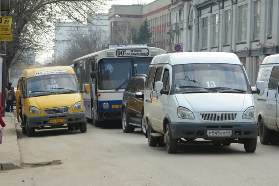 Транспорт Саратов. Маршрутка Саратов. Саратовский автобус. Саратов общественный транспорт.