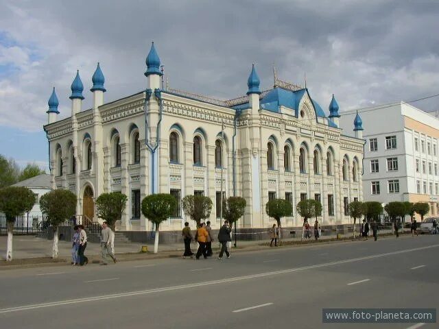 Город уральск казахстан. Город уральск казахстан магазины. Уральск город. Уральск казахстан достопримечательности. Уральск казахстан.