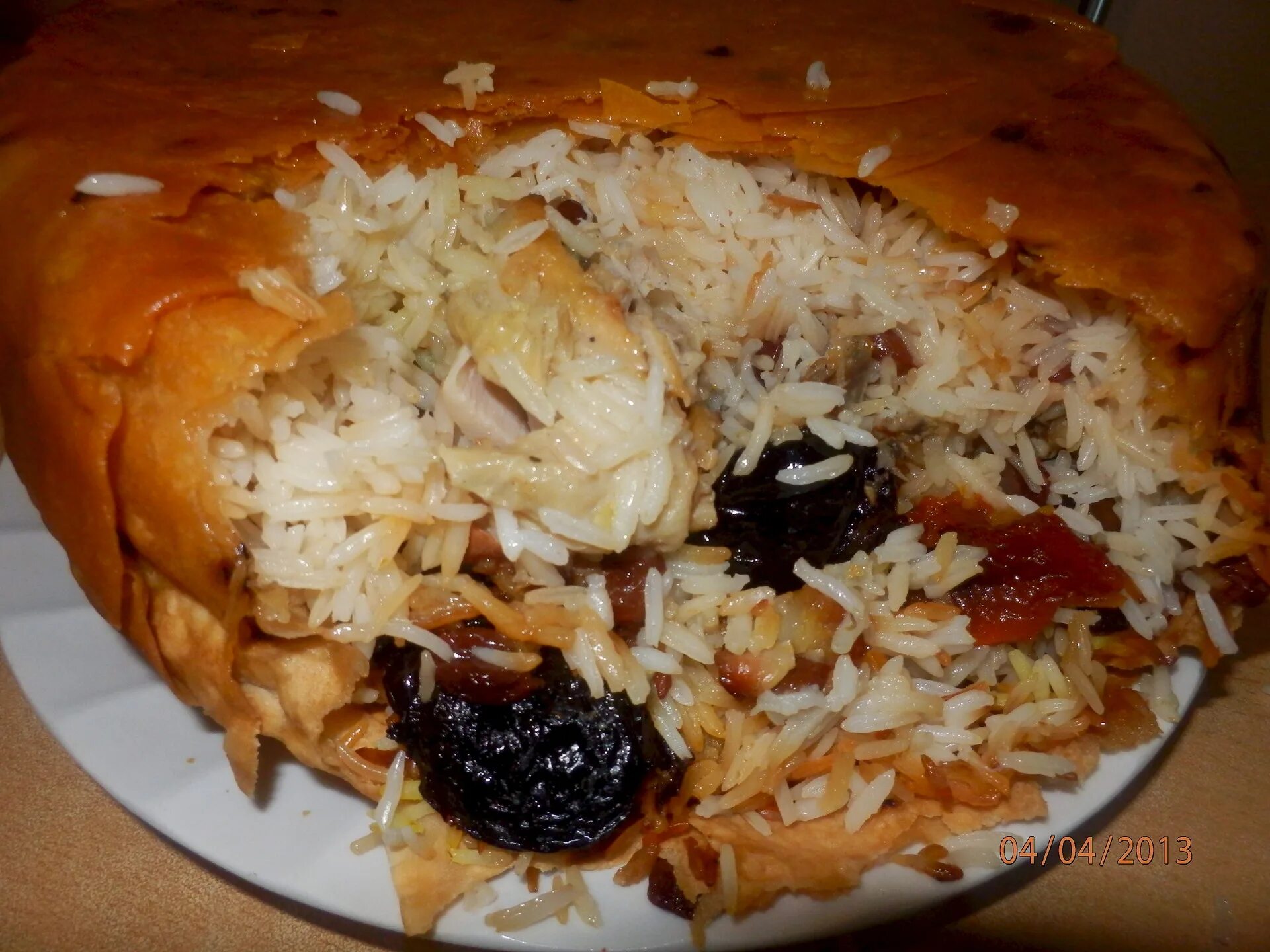 плов хан шах. шах-плов королевский азербайджанский. азербайджанская кухня шах плов. лазерсон плов шах. шах плов рецепт пошаговый в тесте.