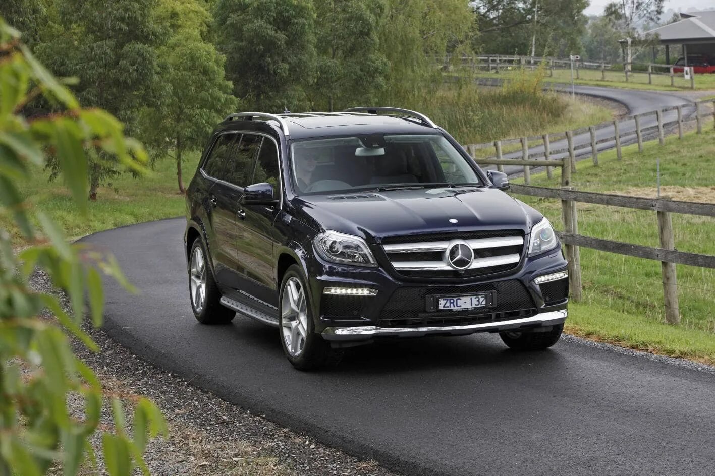 Мерседес джи эль 500. Mercedes-benz gl-class gl 500. Мерседес gl 500 4 matic. Mercedes benz gl 500 amg. Мерседес джип gl 500.
