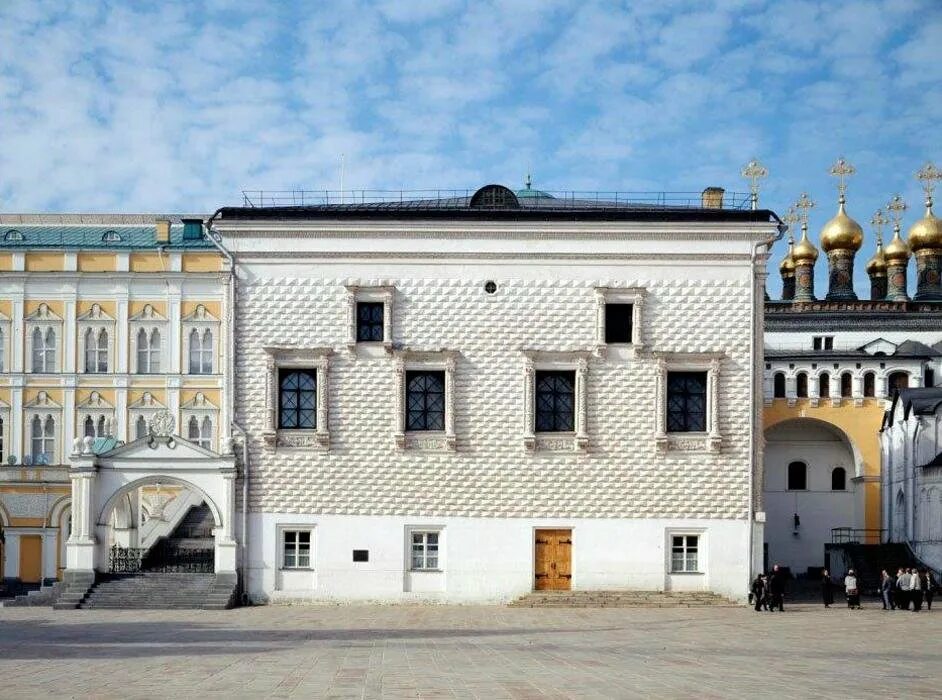 Грановитая палата Московского Кремля. Грановитая палата Кремль Москва. Соборная площадь Грановитая палата. Великокняжеский дворец Грановитая палата. Палаты московского кремля экскурсии