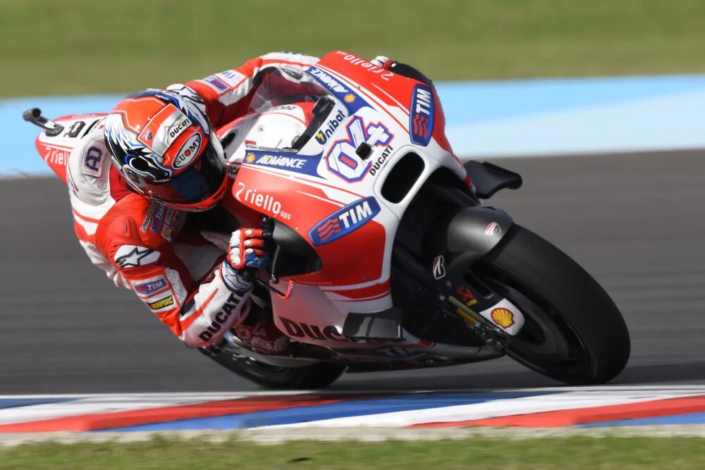 Команда хорхе. Мир мотогонок. Шоссейная кольцевая мотогонка. Мотогонки. Мир мотогонок.