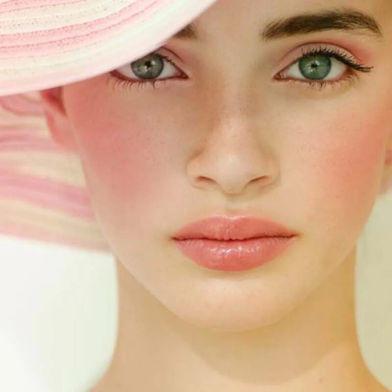 Makeup cheek. Makeup cheek