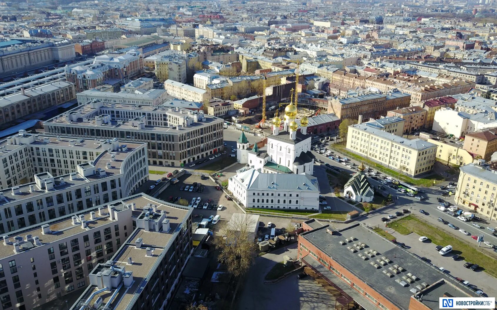 Жк столица спб. Жилой комплекс Царская столица Санкт-Петербург. ЖК Царская столица Питер. Царская столица Санкт-Петербург Кременчугская улица. Полтавский проезд 2 Санкт-Петербург.