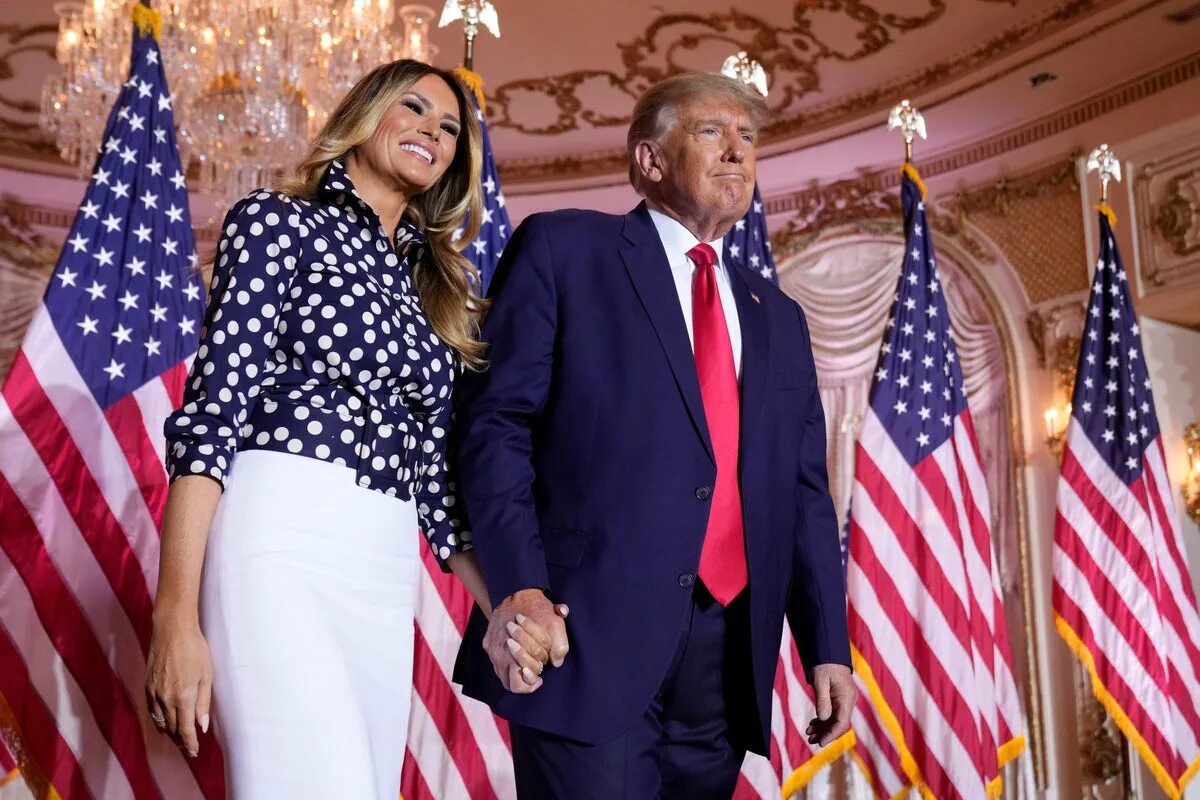 Donald Trump's Lawyers Reportedly Want Him to Blame Melania for Stormy Daniels' 