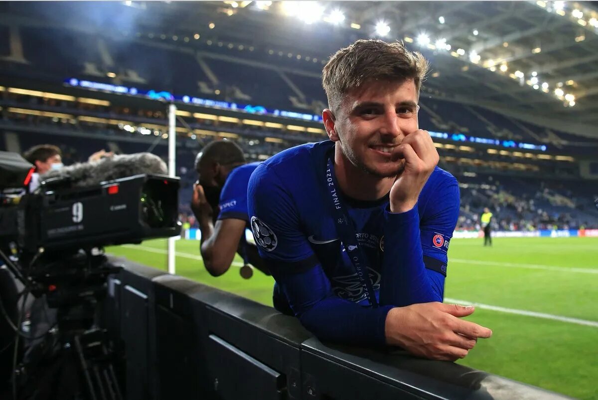 Мейсон Маунт 2022. Мейсон Маунт 2021. Mason Mount футболист. Игрок с максимальным талантом 16