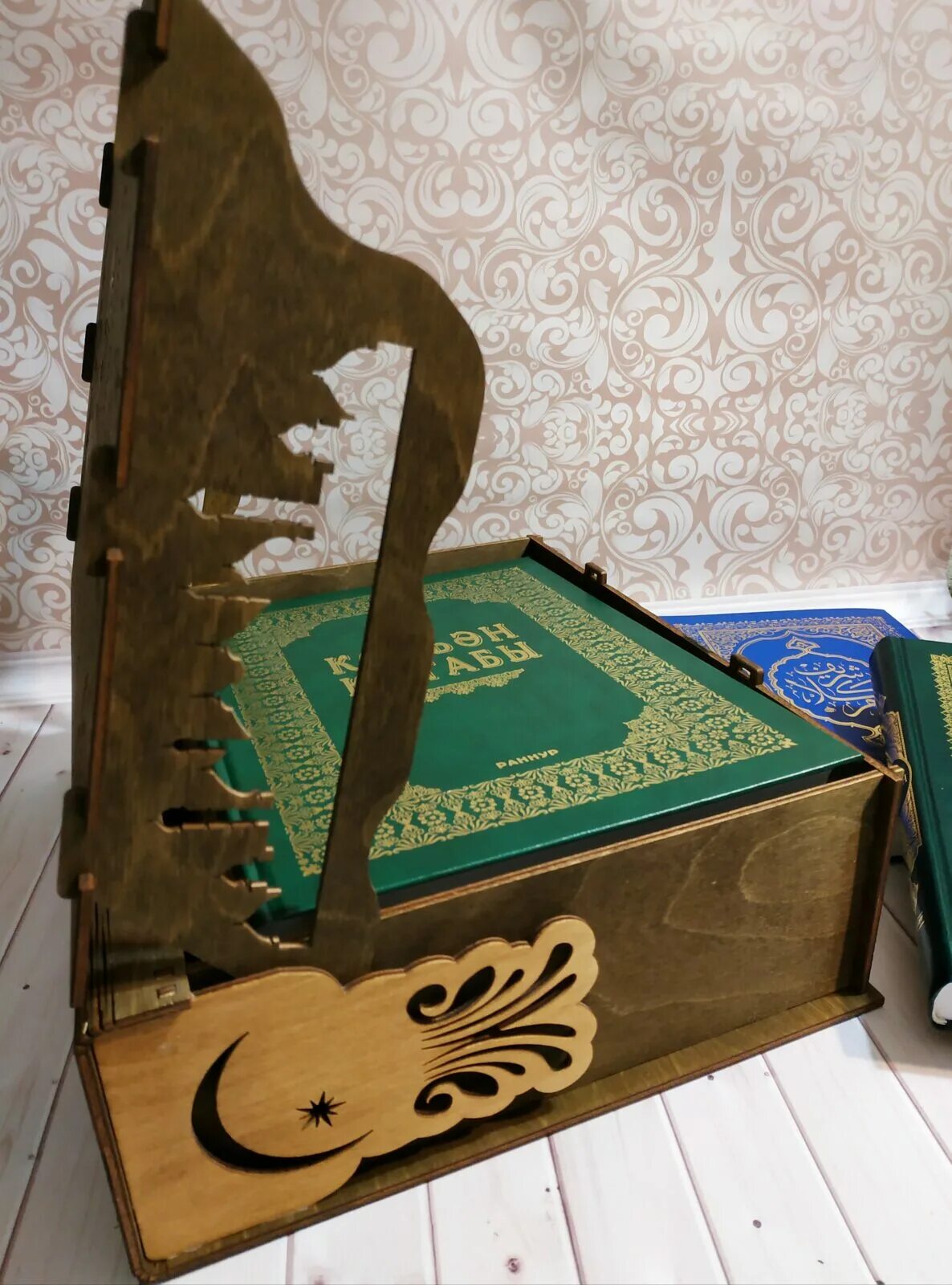 Подставка для Корана. Подарочный набор «Коран». Ящик для Корана. Татарский Коран. Подарки татарке