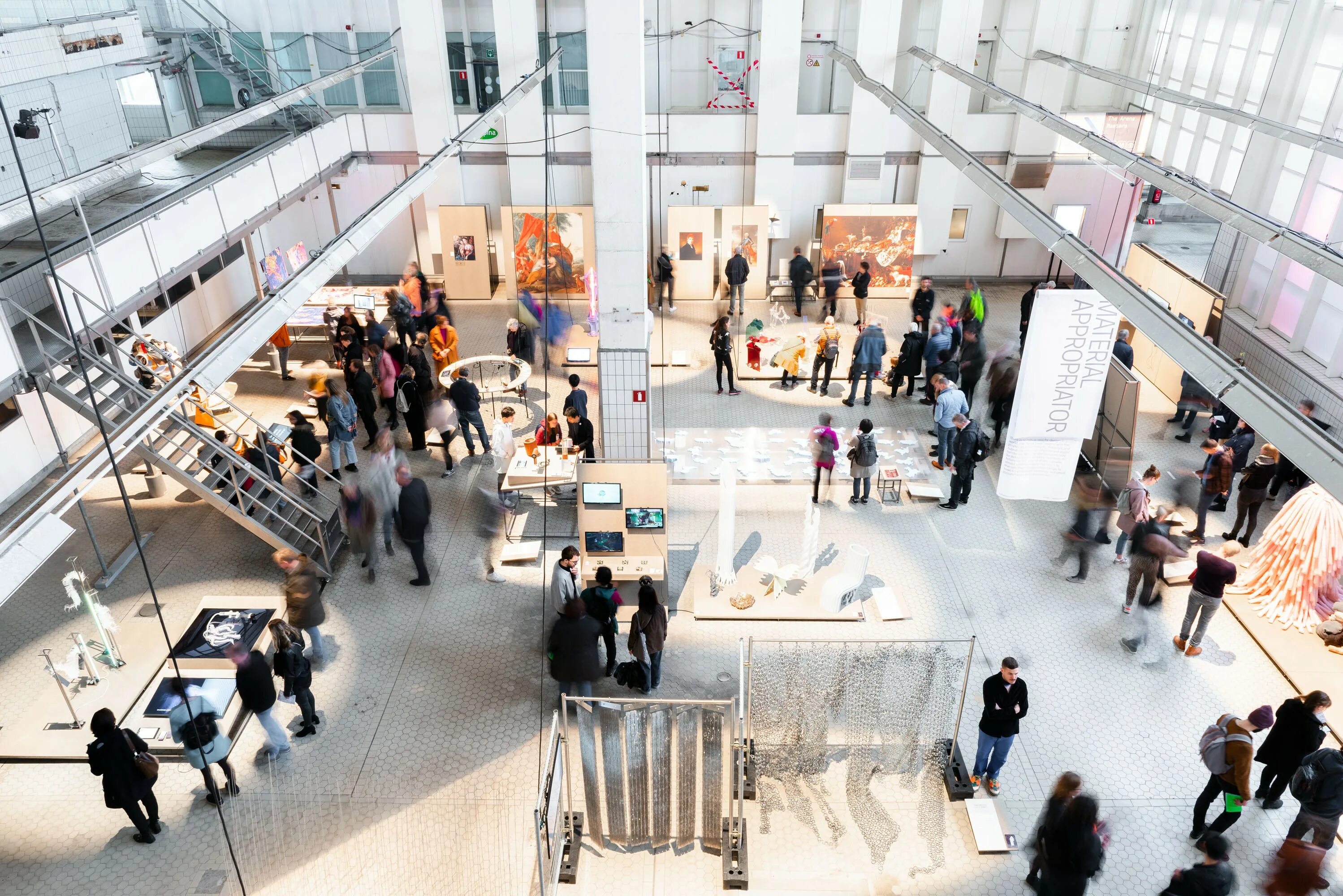 Design academy eindhoven аудитория. Академия дизайна лого. Эйндховенской академии дизайна. Design academy eindhoven, нидерланды. Ar academy академия цифровых технологий.