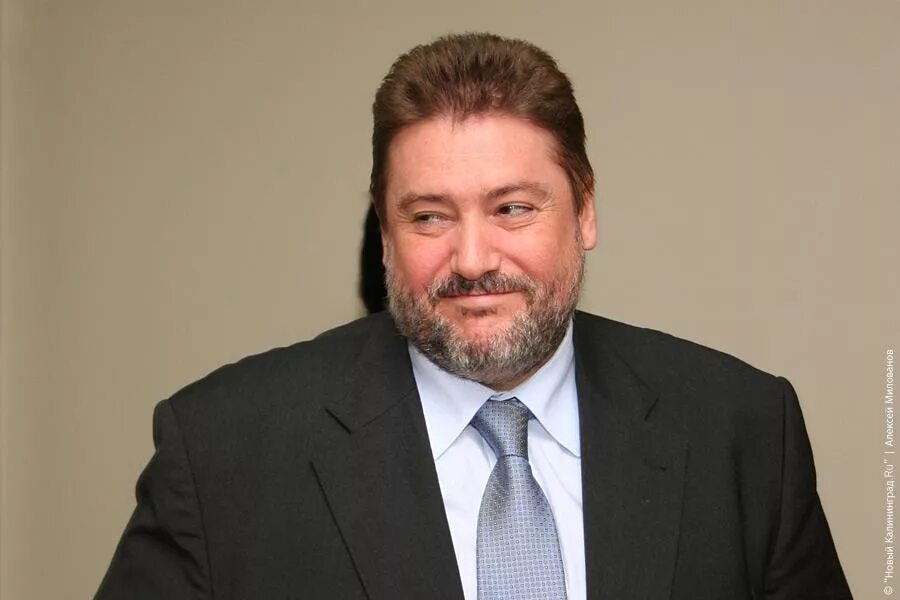 Чем сейчас занимается бывший губернатор