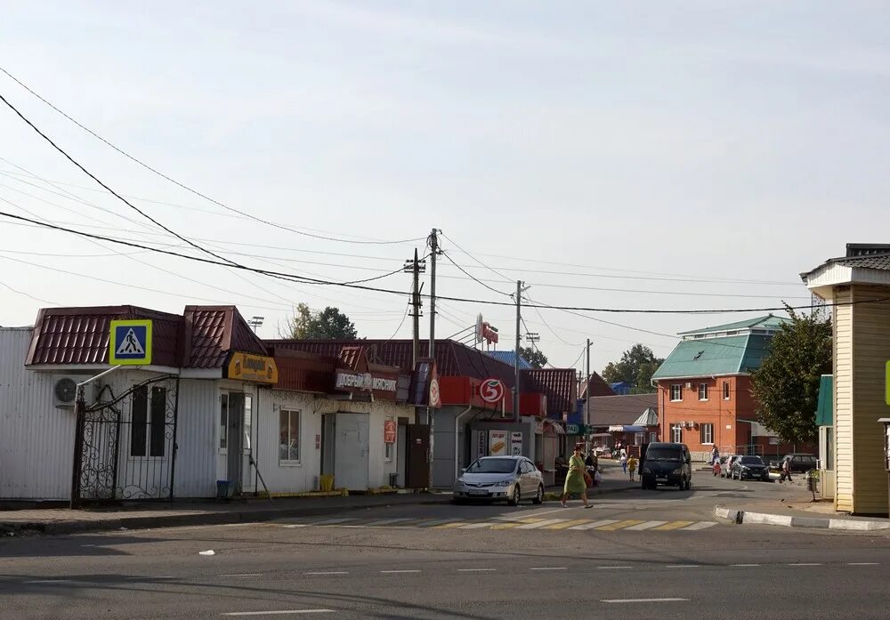 Посёлок городского типа серебряные пруды. Рабочий посёлок серебряные пруды. Поселок серебряные пруды. Поселок серебряные пруды московская область. Знаменская церковь серебряные пруды.