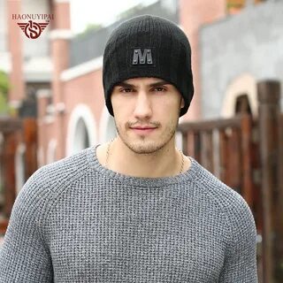 Брендовая мужская вязаная шапка